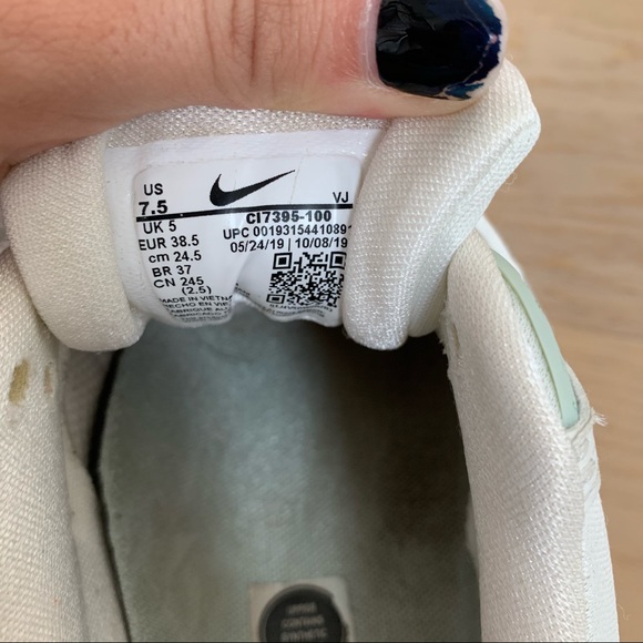 Women Nike Air Max 90 Valentines Day Size 7.5 - Picture 10 of 12